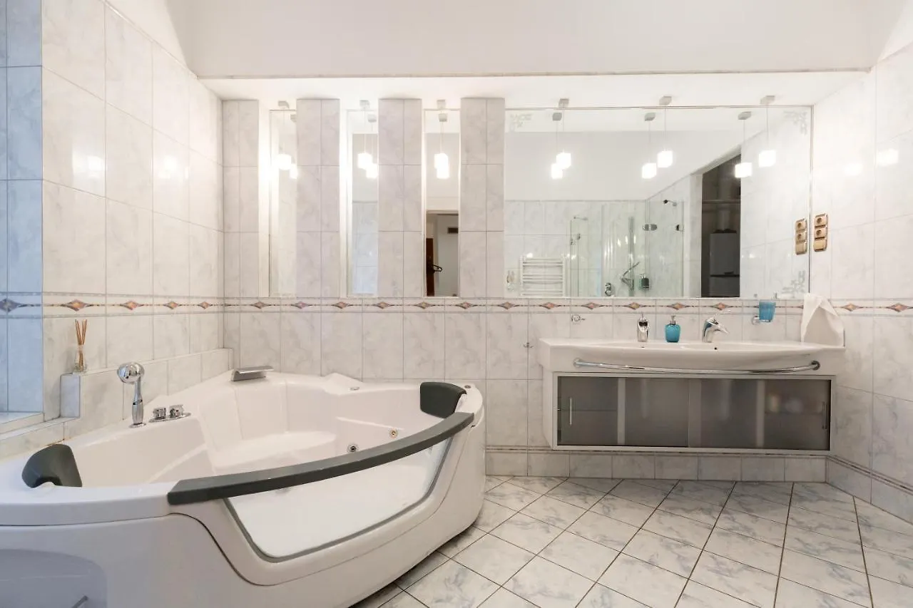 Luxury Central Apartment Budapest