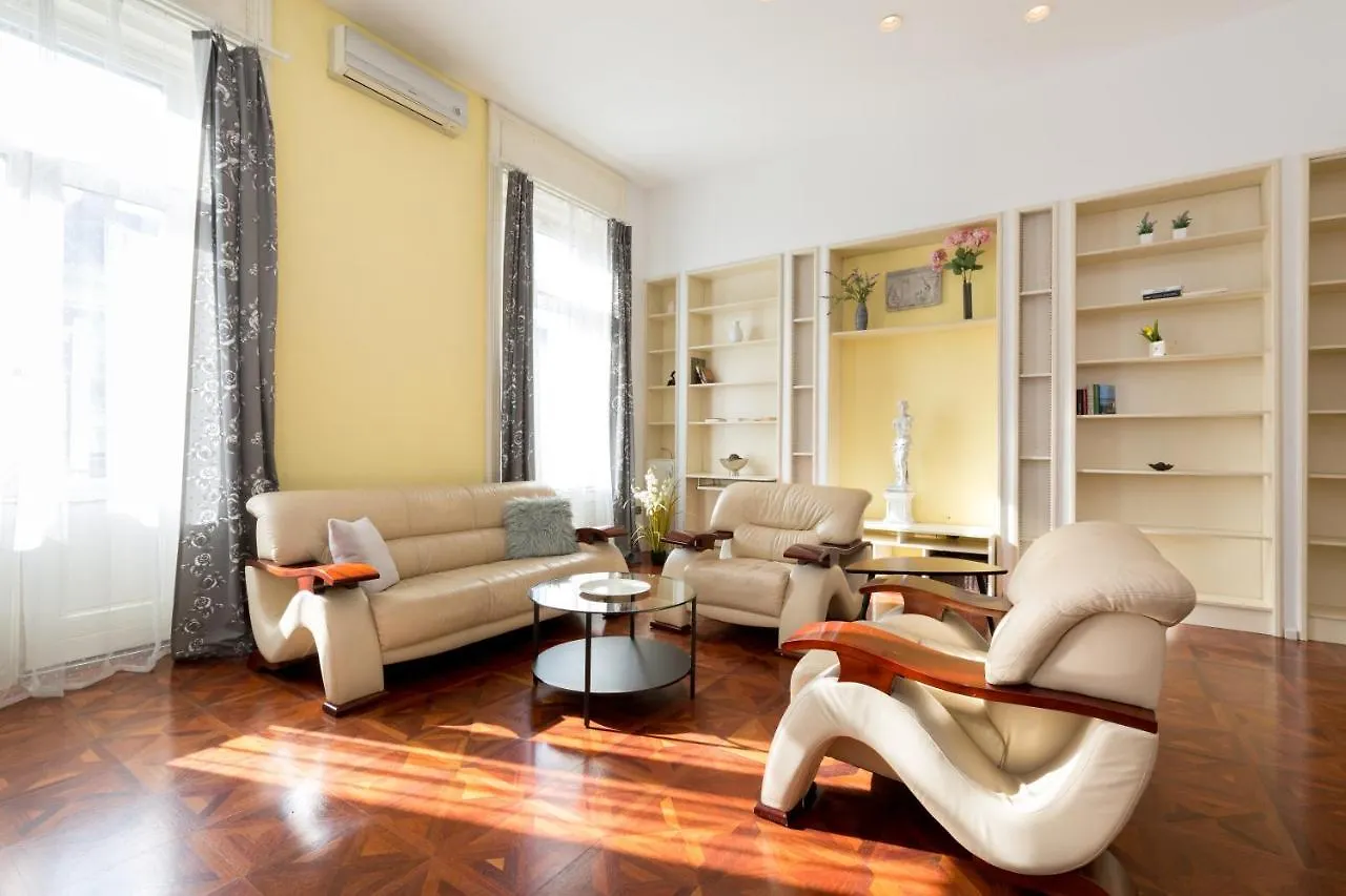 Luxury Central Apartment Budapeste